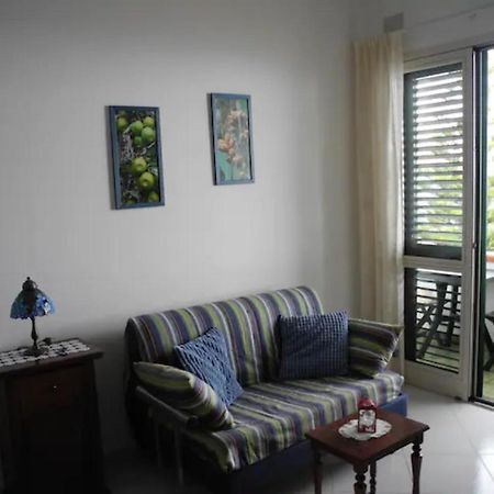 Casa Lux Apartment Praiano Bagian luar foto